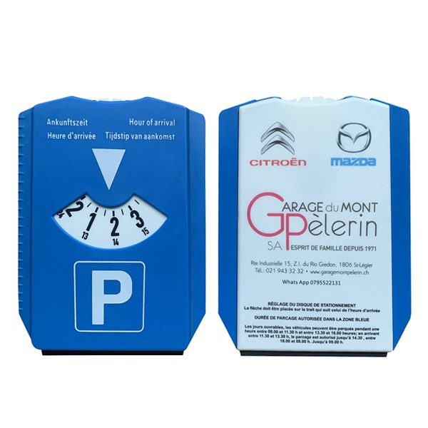 Parking disc ice scraper with chips